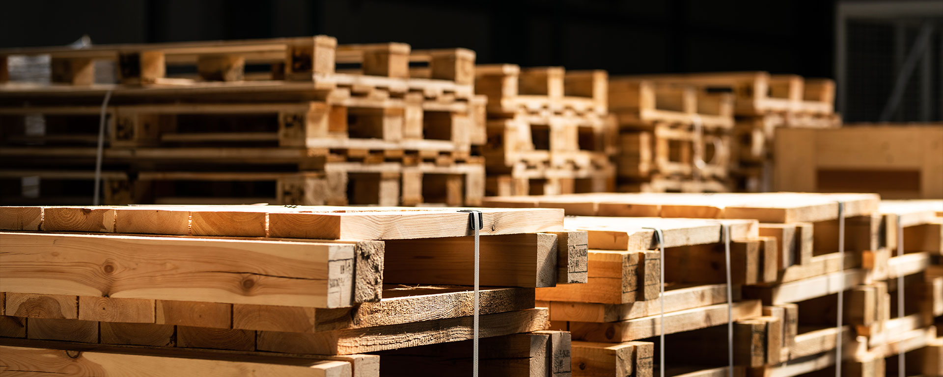 Fabrication et vente de palettes en Auvergne-Rhône-Alpes Fabrication et vente de palettes en Auvergne-Rhône-Alpes